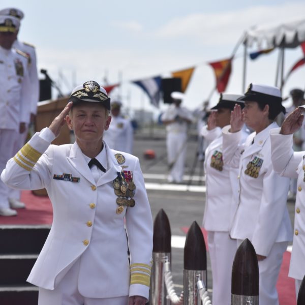 us navy uniforms women